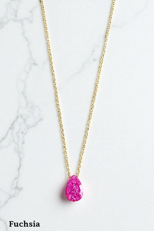 FACETED GEM PENDANT NECKLACE