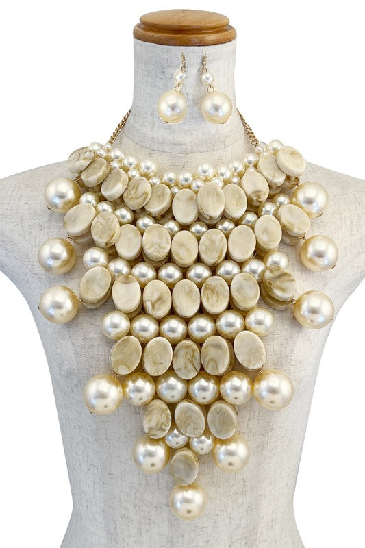 OVAL STONE PEARL BIB TIERED NECKLACE SET