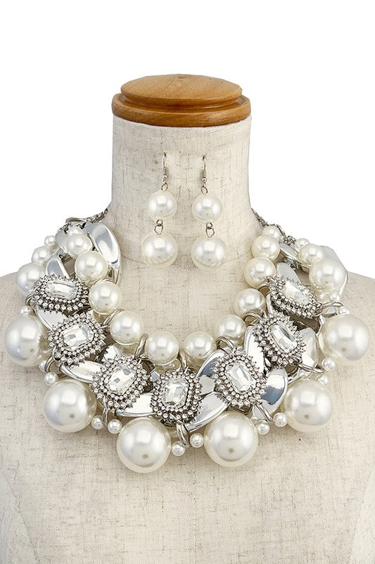 LARGE PEARL CHAIN GEM ACCENT COLLAR NECKLACE SET