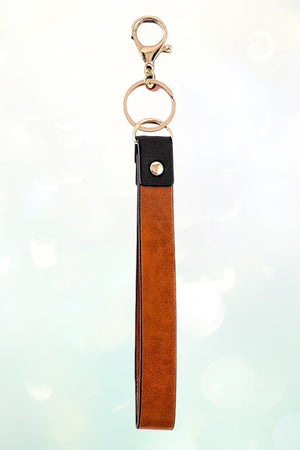 FAUX LEATHER STRAP KEYCHAIN