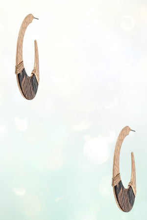 SNAKE PRINT HAMMERED GOLD SEMI HOOP EARRING