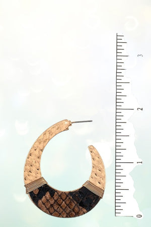 SNAKE PRINT HAMMERED GOLD SEMI HOOP EARRING
