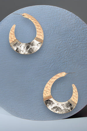 SNAKE PRINT HAMMERED GOLD SEMI HOOP EARRING