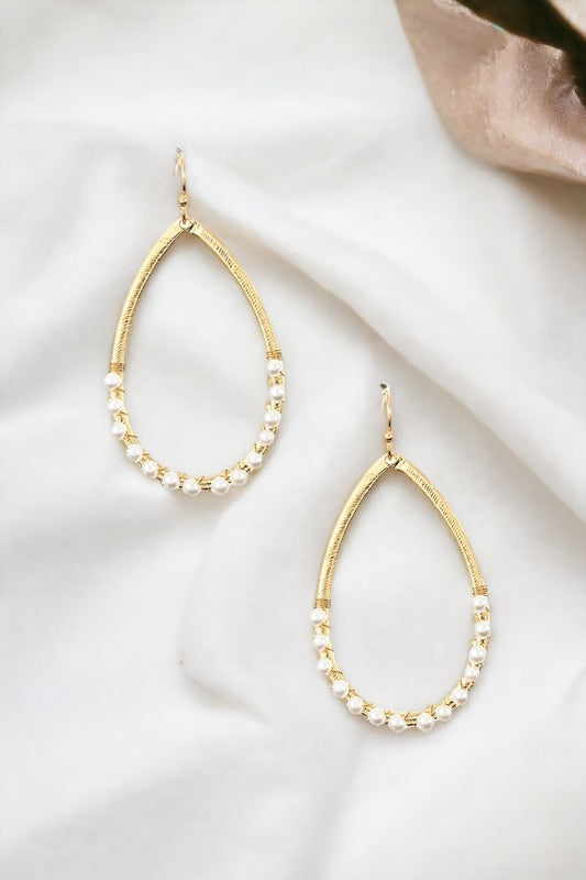 Teardrop Pearl Wire Dangle Earring