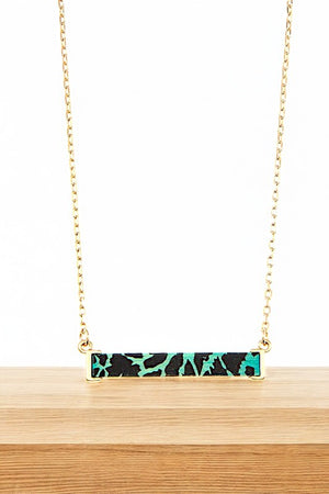 ANIMAL PRINT BAR PENDANT NECKLACE