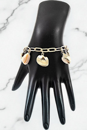 MULTI SHELL CHARM CHAIN BRACELET