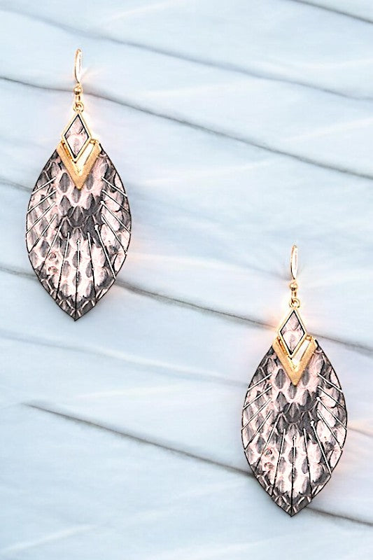 ANIMAL PATTERN FRINGE LEAF DROP EARRING