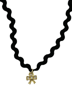 Wavy Cord Bow Pendant Necklace
