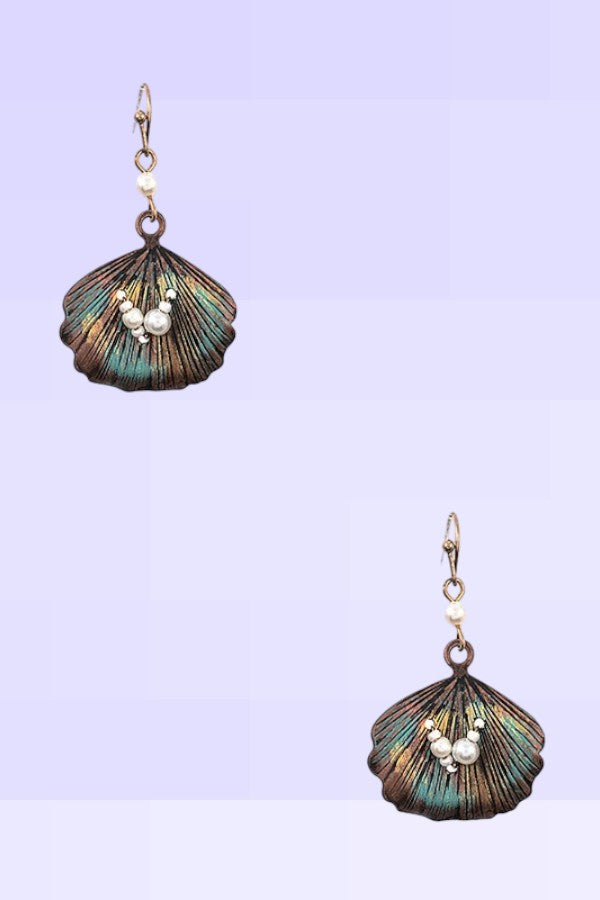 PEARL ETCHED SHELL EARRING