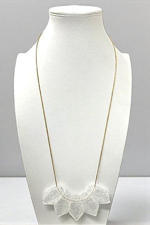 CRYSTALIZED STONE LINK LONG NECKLACE