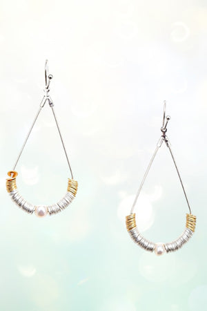 DISC BEAD TEARDROP DANGLE EARRING