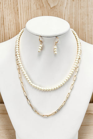 PEARL AND PAPER CLIP CHAIN LAYERED NECKLACE AND MULTI PEARL DROP EARRING SET