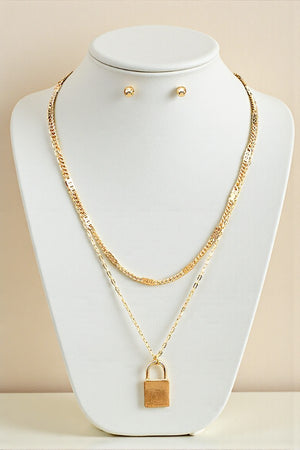 LAYERED LOCK PENDANT NECKLACE SET