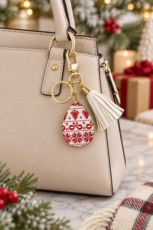 CHRISTMAS PATTERN TASSEL DANGLE FESTIVE KEYCHAIN