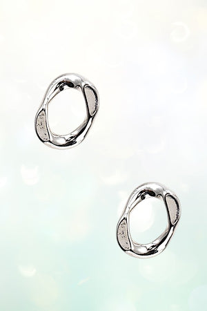 MODERN RECTANGULAR TWIST STUD EARRING