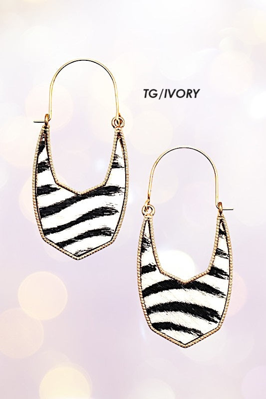 ANIMAL PRINT DROP EARRING