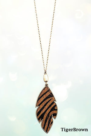 ANIMAL PRINT LEAF PENDANT LONG NECKLACE