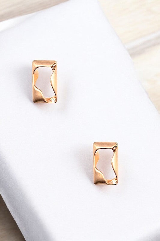 RECTANGULAR CUT OUT POST EARRING