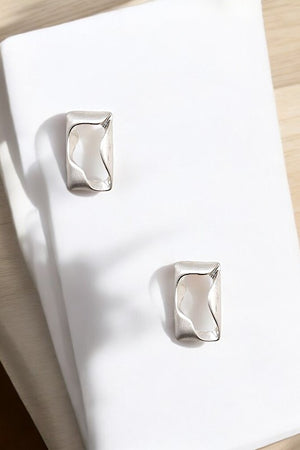 RECTANGULAR CUT OUT POST EARRING