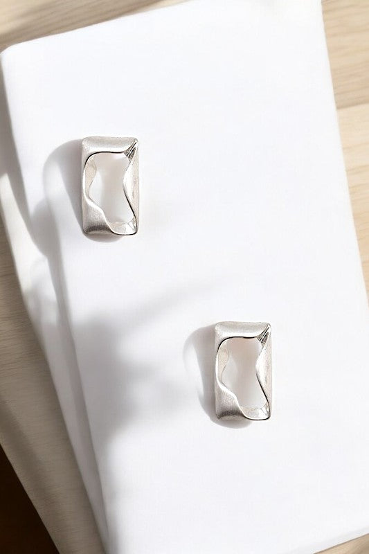 RECTANGULAR CUT OUT POST EARRING