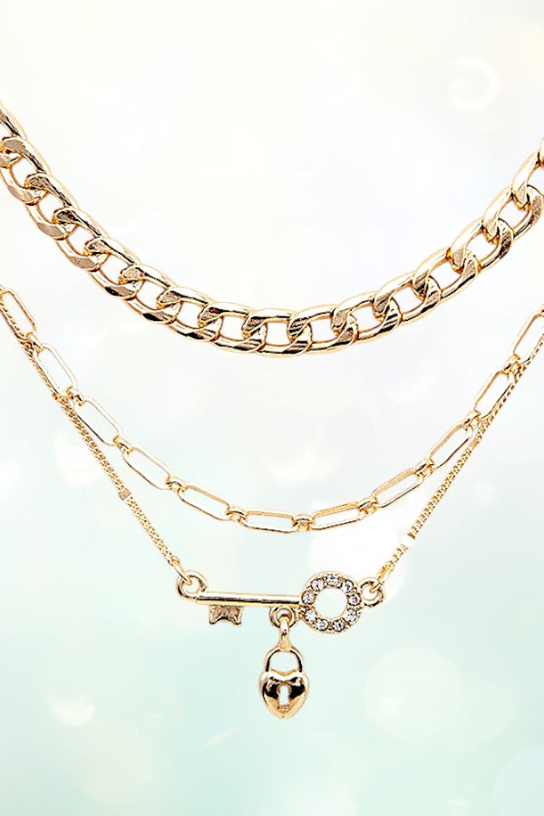 MIX KEY PENDANT LAYERED NECKLACE SET
