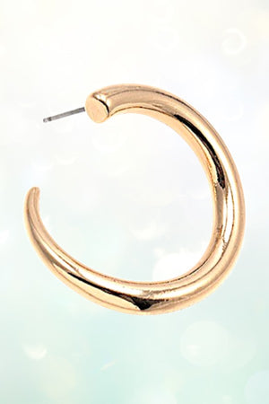 SMOOTH FINISH TWISTED SEMI HOOP EARRING