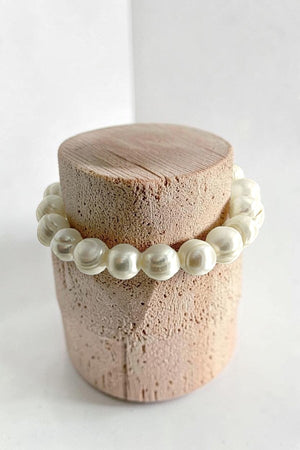 LARGE FRESHWATER PEARL STRETCH BRACELET