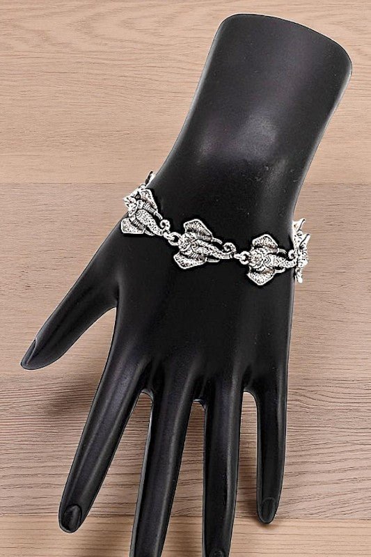 ETCHED ELEPHANT HEAD LINK BRACELET