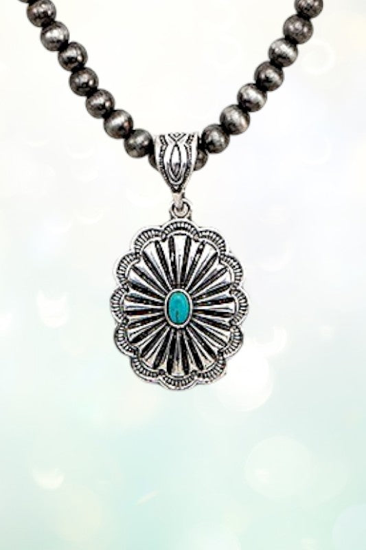 OVAL ETCHED PENDANT BEADED NECKLACE SET