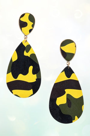 CAMO PRINT TEARDROP DANGLE EARRING