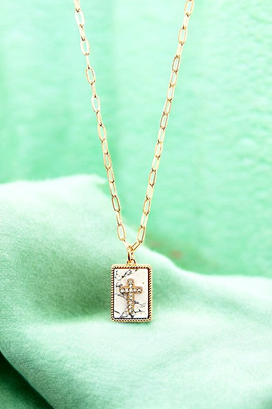 SEMI PRECIOUS STONE CROSS PENDANT NECKLACE