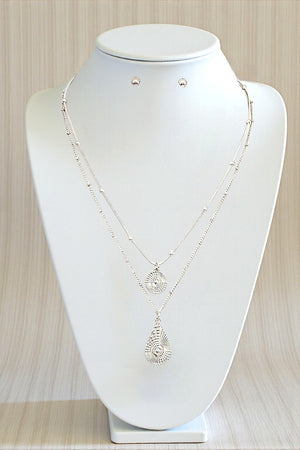 ROUND AND TEARDROP DOUBLE PENDANT LAYERED NECKLACE SET