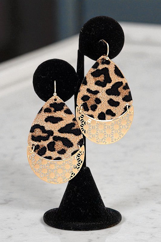 ANIMAL PRINT TEARDROP EARRING