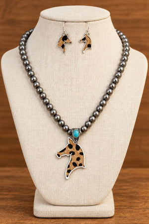 NAVAJO PEARL BEADED HORSE HEAD PENDANT NECKLACE EARRING SET