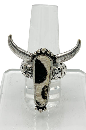 Bull Accent Stretch Ring