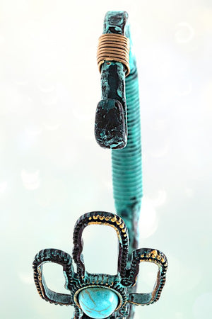 TQ GEM ACCENT CACTUS CUT OUT BANGLE BRACELET