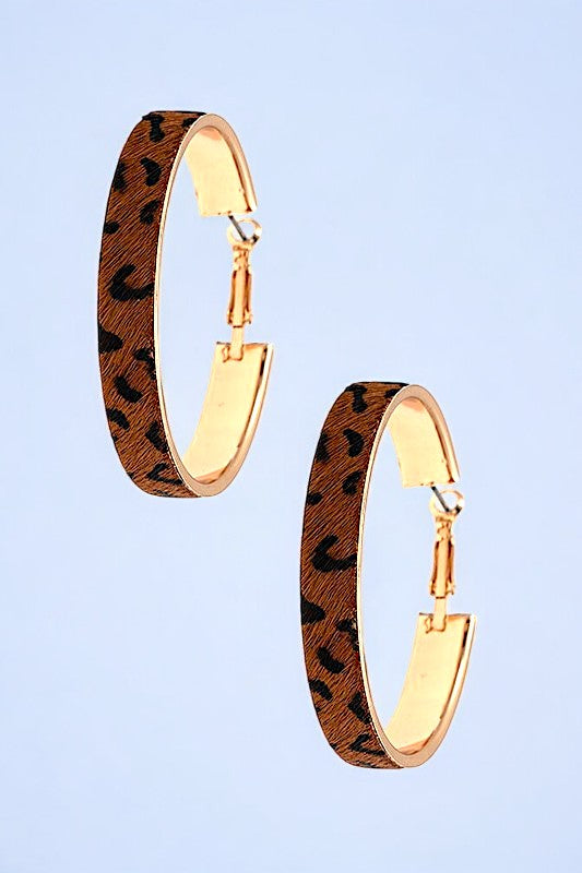 LARGE ANIMAL PRINT HOOP EARRING