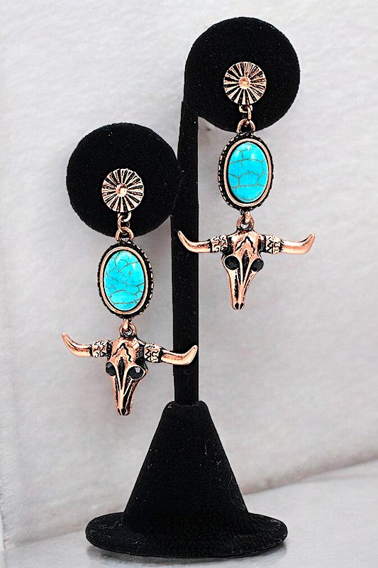 TQ GEM LINK BULL DANGLE EARRING