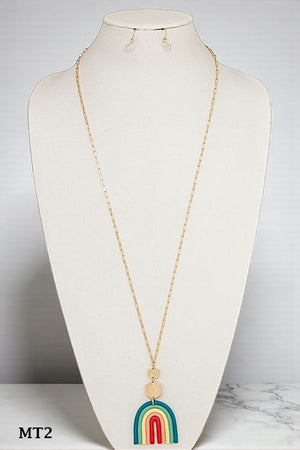 ELONGATED CLAY RAINBOW PENDANT NECKLACE SET