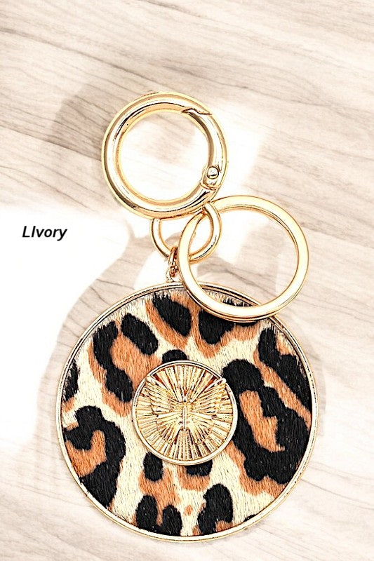 BUTTERFLY ACCENT ROUND ANIMAL PRINT KEYCHAIN