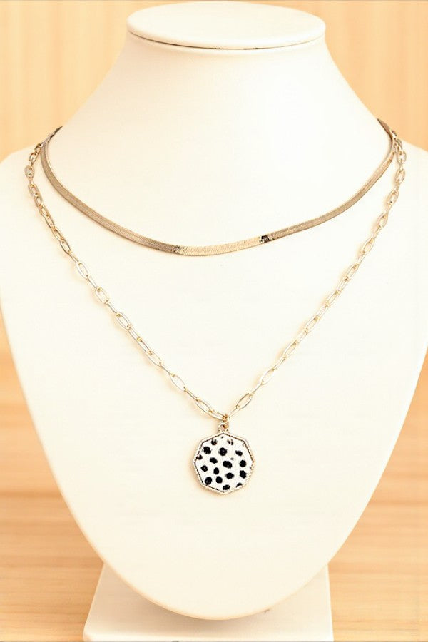 ANIMAL PRINT OCTAGON PENDANT NECKLACE