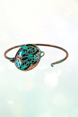 BUTTERFLY ABALONE ACCENT BANGLE BRACELET