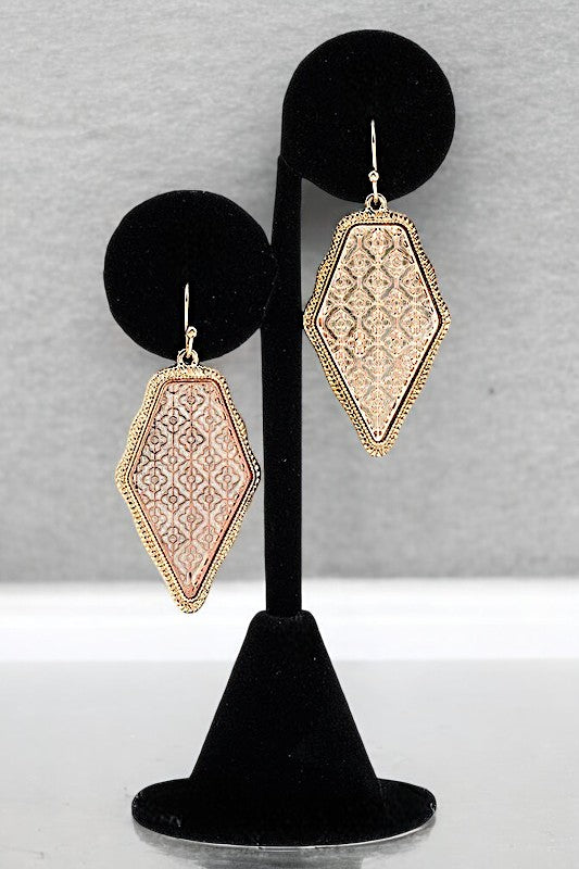 RHOMBUS CUTOUT DROP EARRING