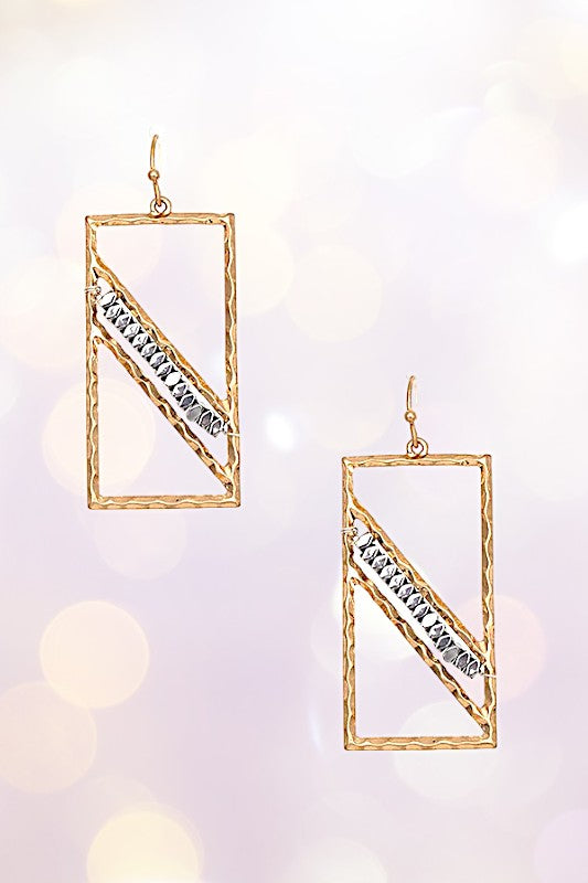 RECTANGULAR BEAD DROP EARRING