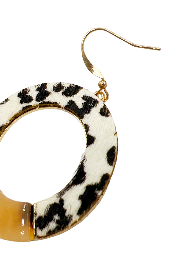 Half Tortoise Anmal Print Round Drop Earring