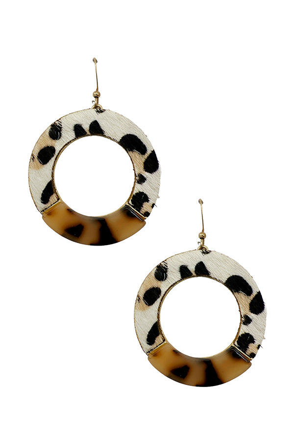 Half Tortoise Anmal Print Round Drop Earring