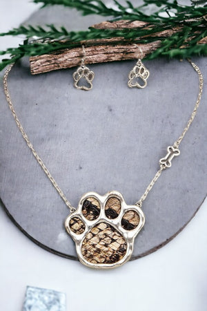 Paw Pendant Necklace Set