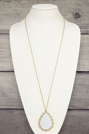 FRAMED TEARDROP PENDANT LONG NECKLACE