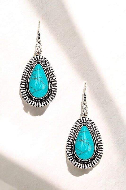 LINE FRAMED TEARDROP GEM EARRING