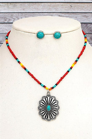 TQ GEM ACCENT CONCHO PENDANT BEADED NECKLACE SET